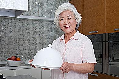 《英雄传说：界之轨迹》新角色情报公开 掌握故事关键走向